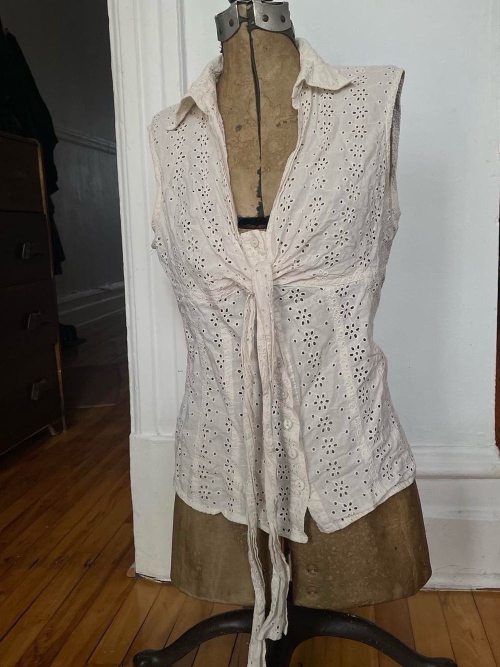 Eyelet Tie-Front Sleeveless Top - Cream